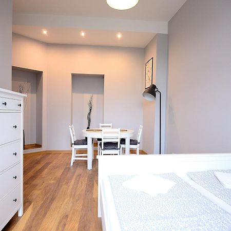 Victus Apartamenty, Apartamenty Alicante Σόποτ Εξωτερικό φωτογραφία